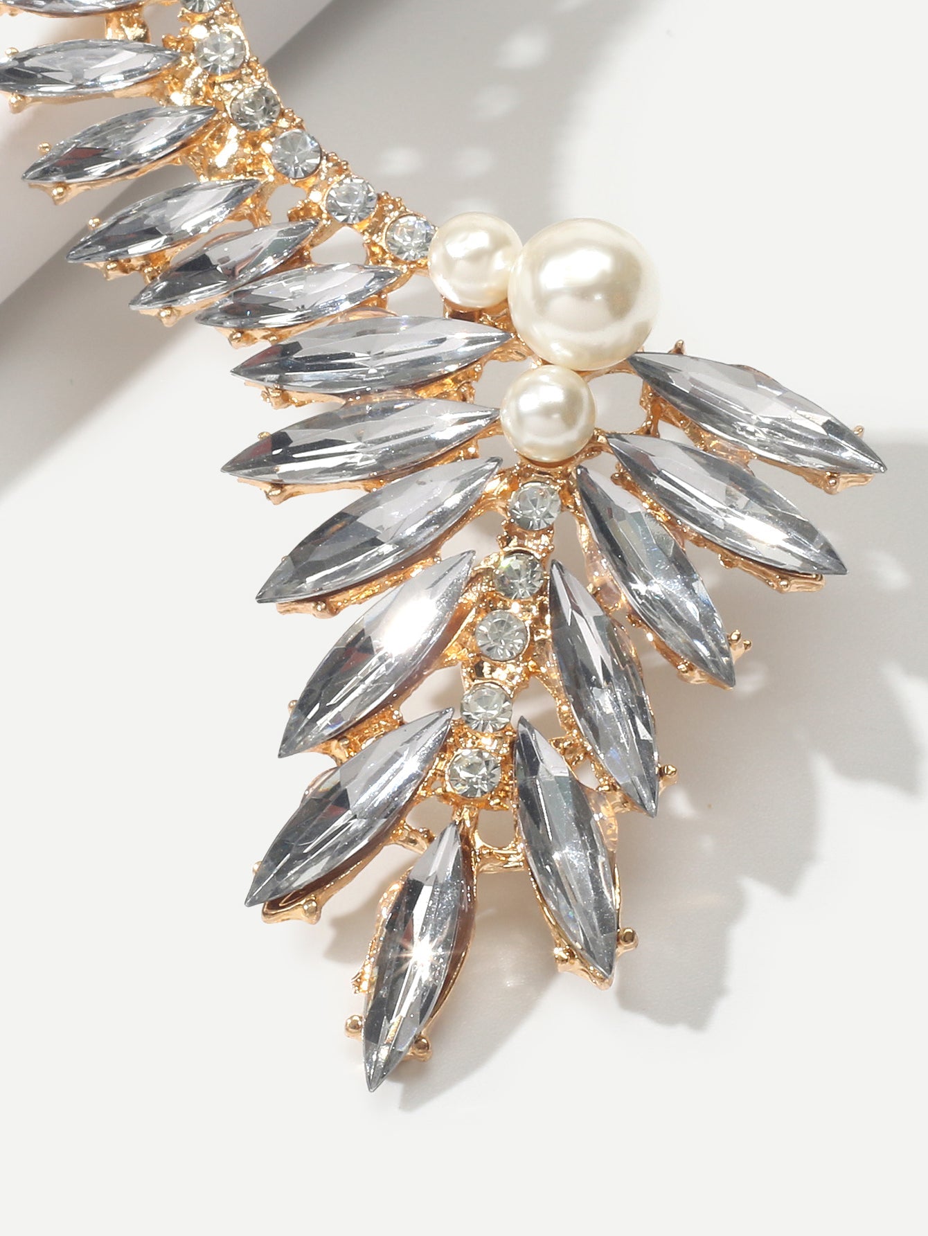 Luxurious Rhinestone Pearl Decor Ear Clip Climber Around Earring for Dinner 1 pc